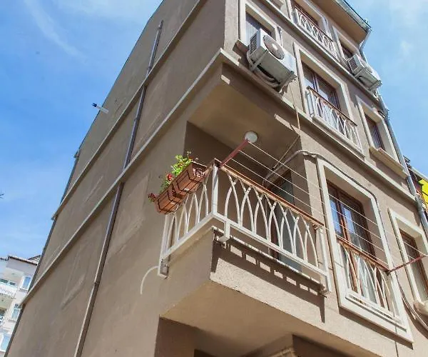 Lovely Sultan Ahmet Old Part *